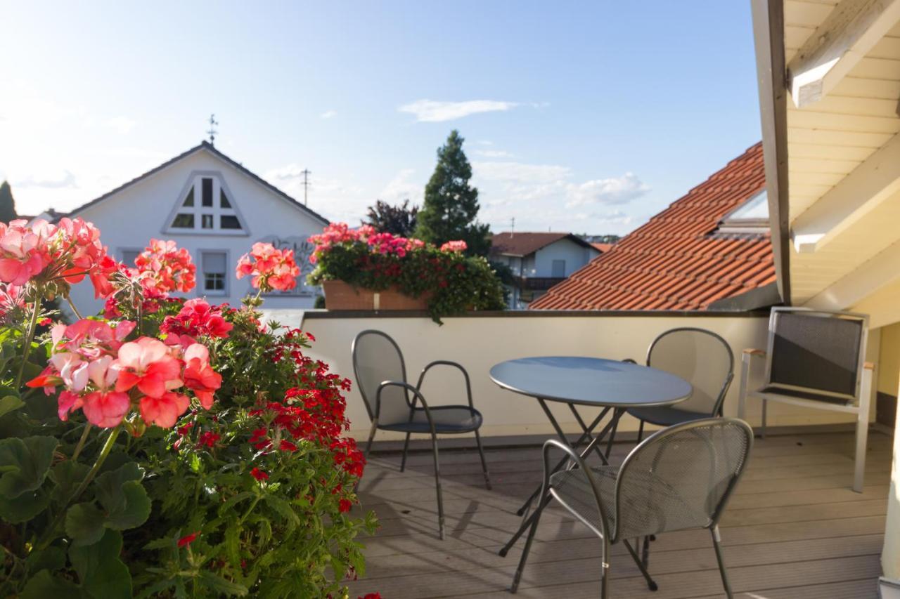 Gaestehaus Burgblick Bisingen Eksteriør bilde