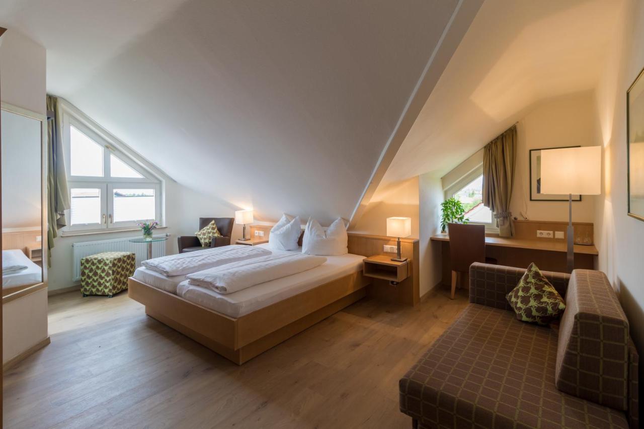 Gaestehaus Burgblick Bisingen Eksteriør bilde