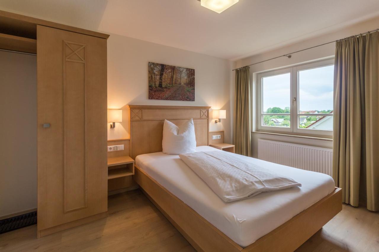 Gaestehaus Burgblick Bisingen Rom bilde