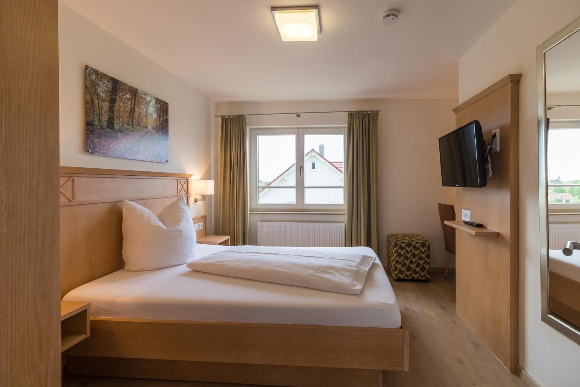 Gaestehaus Burgblick Bisingen Rom bilde